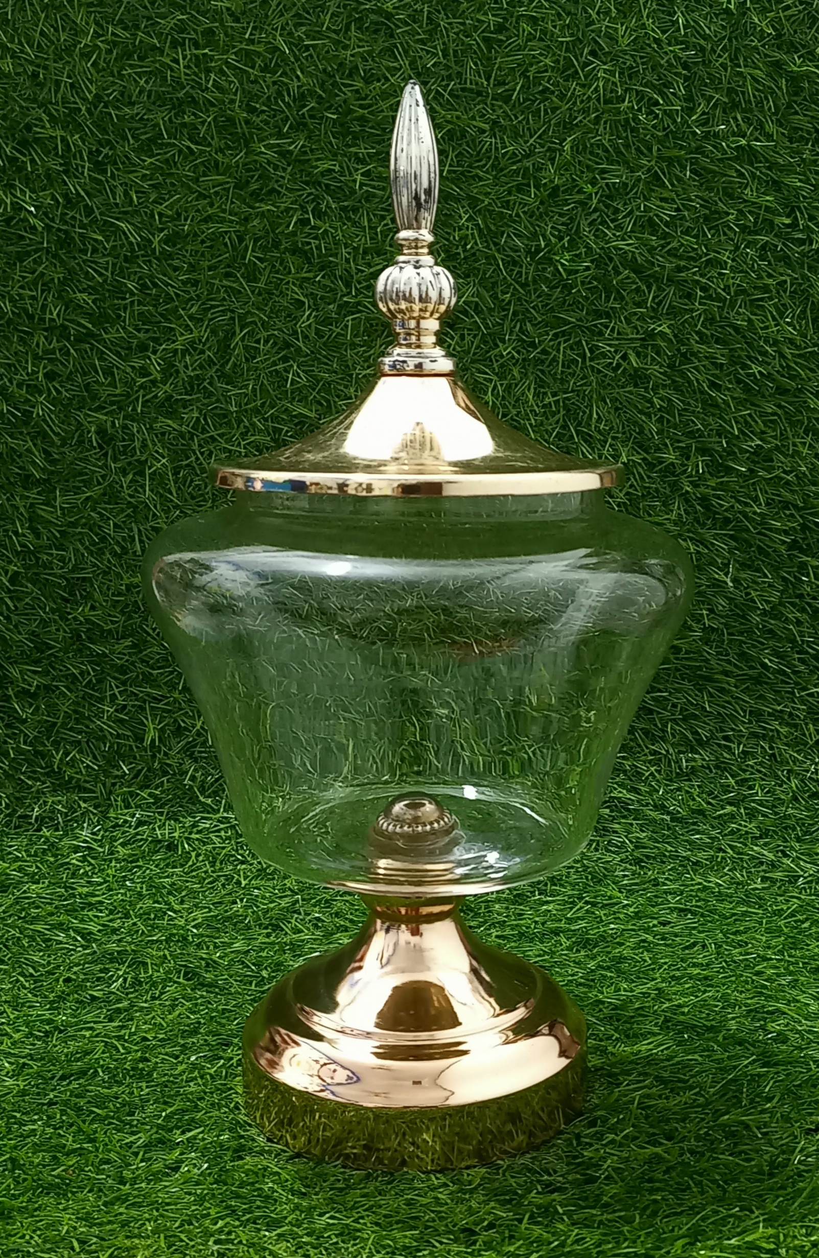 D 21" H 13 (Oval)