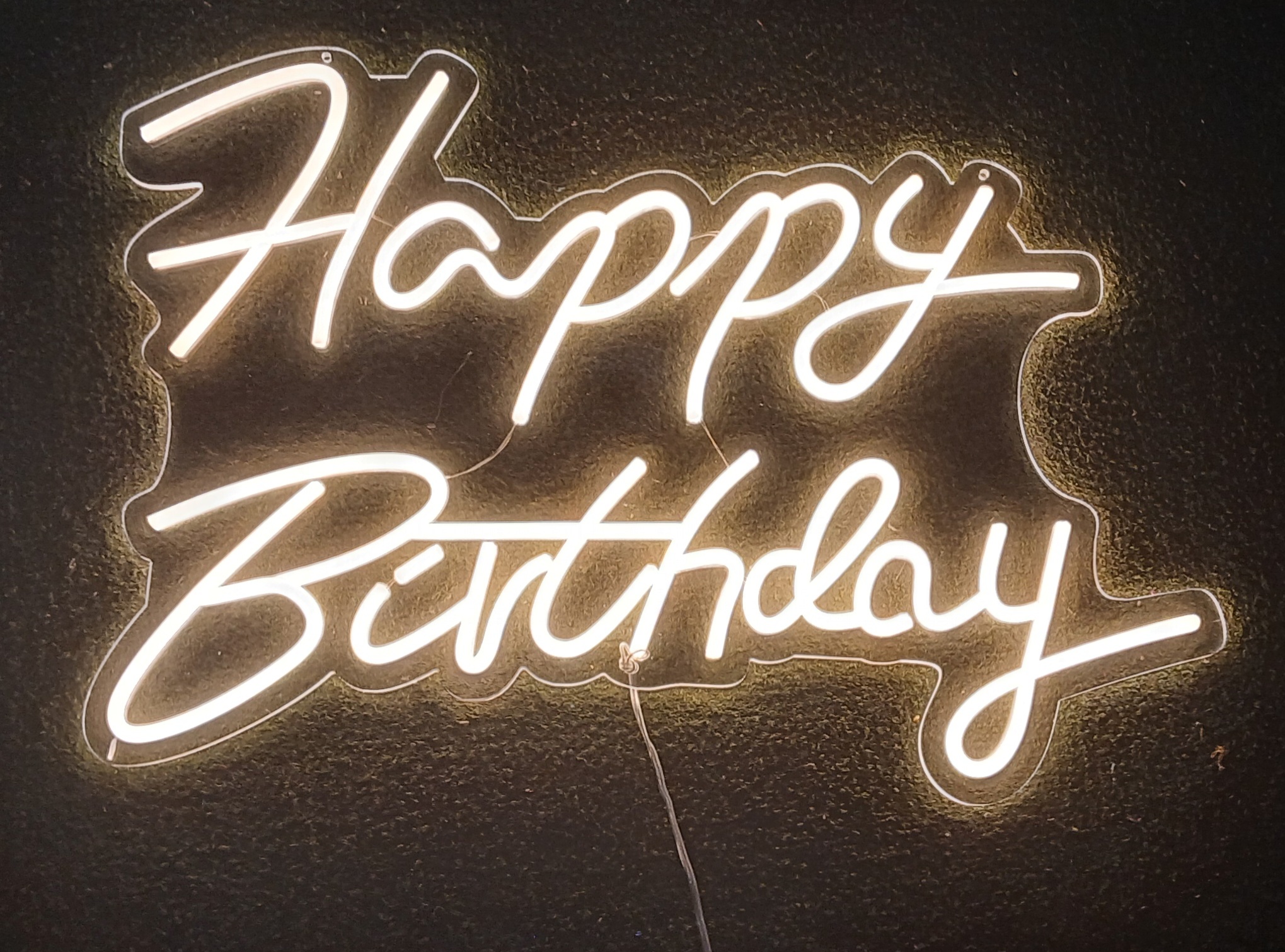 Length : 20 Inches
Height : 16 Inches