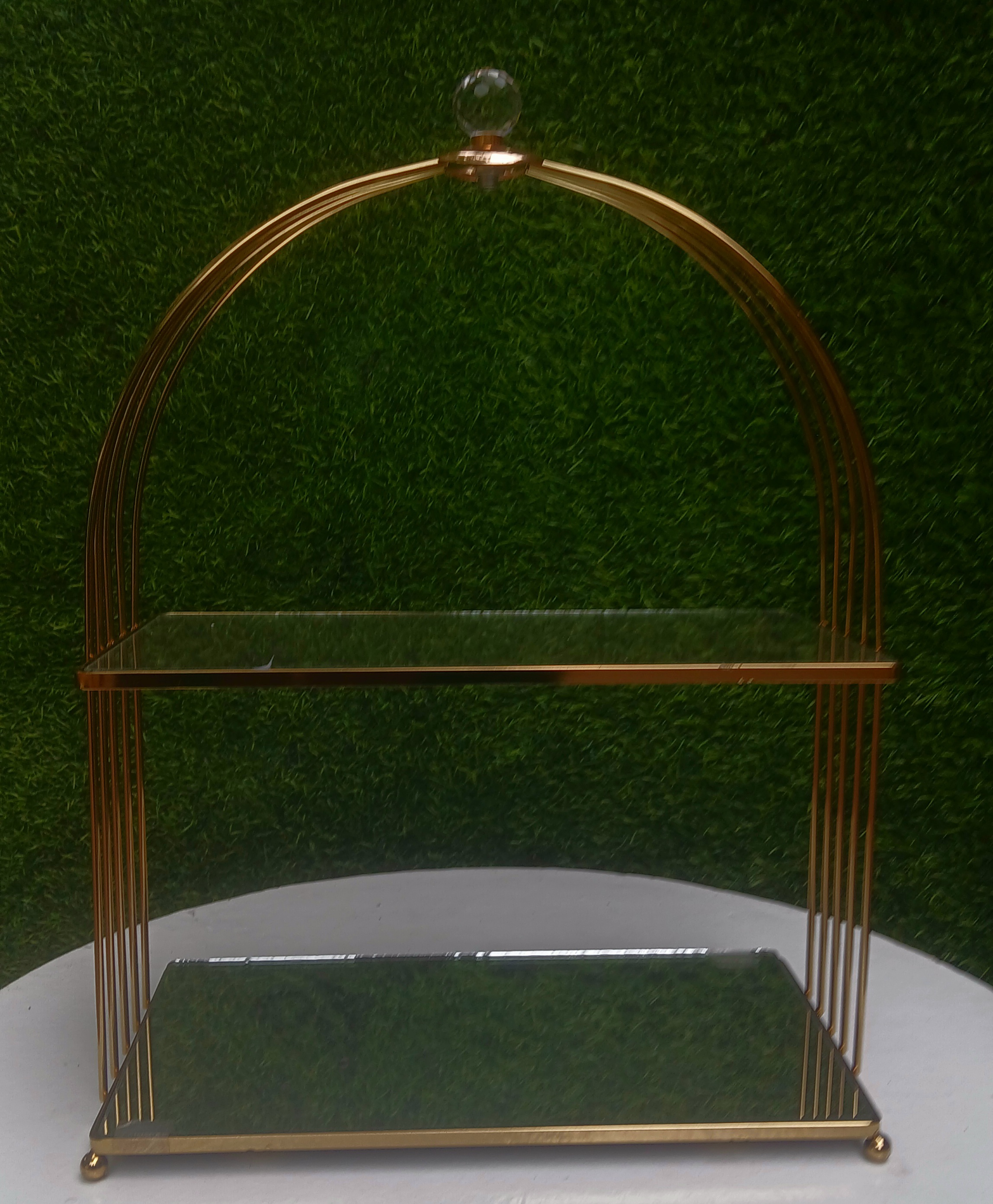 Full Height : 18 Inches
Tray Length : 14 Inches
Tray Width : 7 Inches