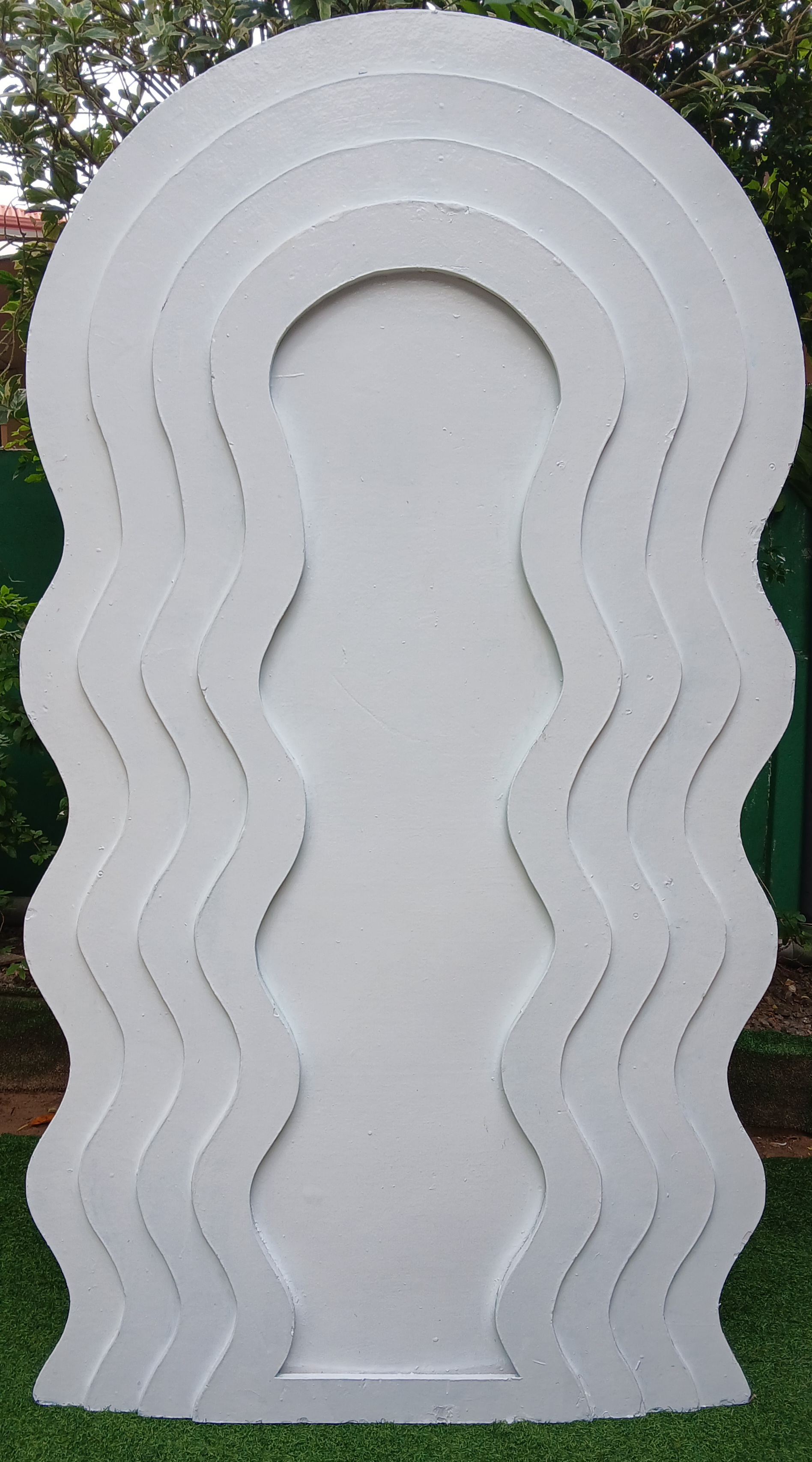 Height : 7 Feet 
Width : 4 feet