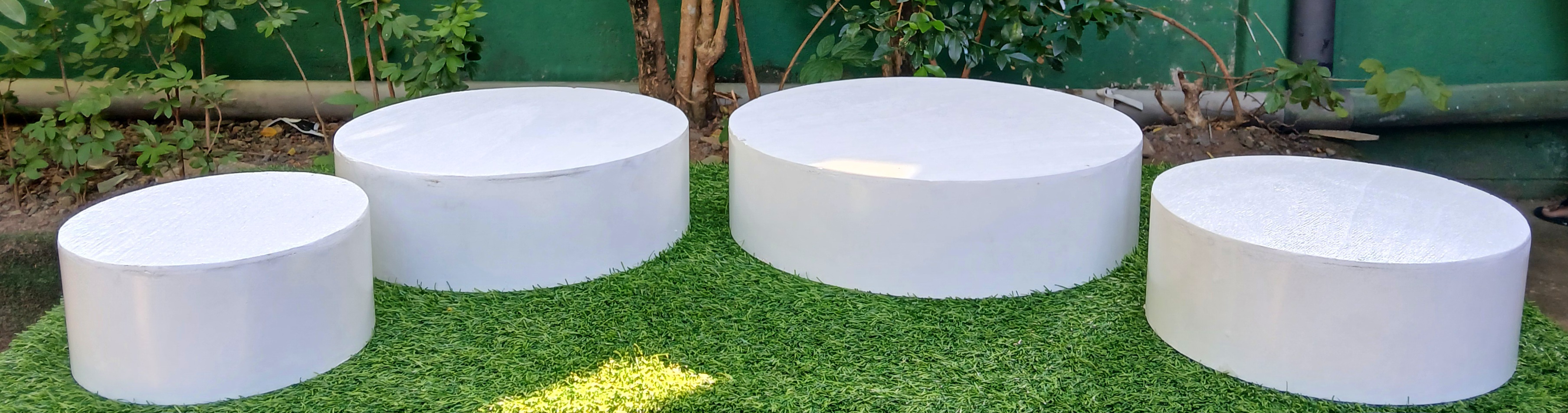 Height : 04 Inches
01 : Diameter : 15.5 Inches
02 : Diameter : 13 Inches
03 : Diameter : 10.5 Inches
04 : Diameter : 09 Inches