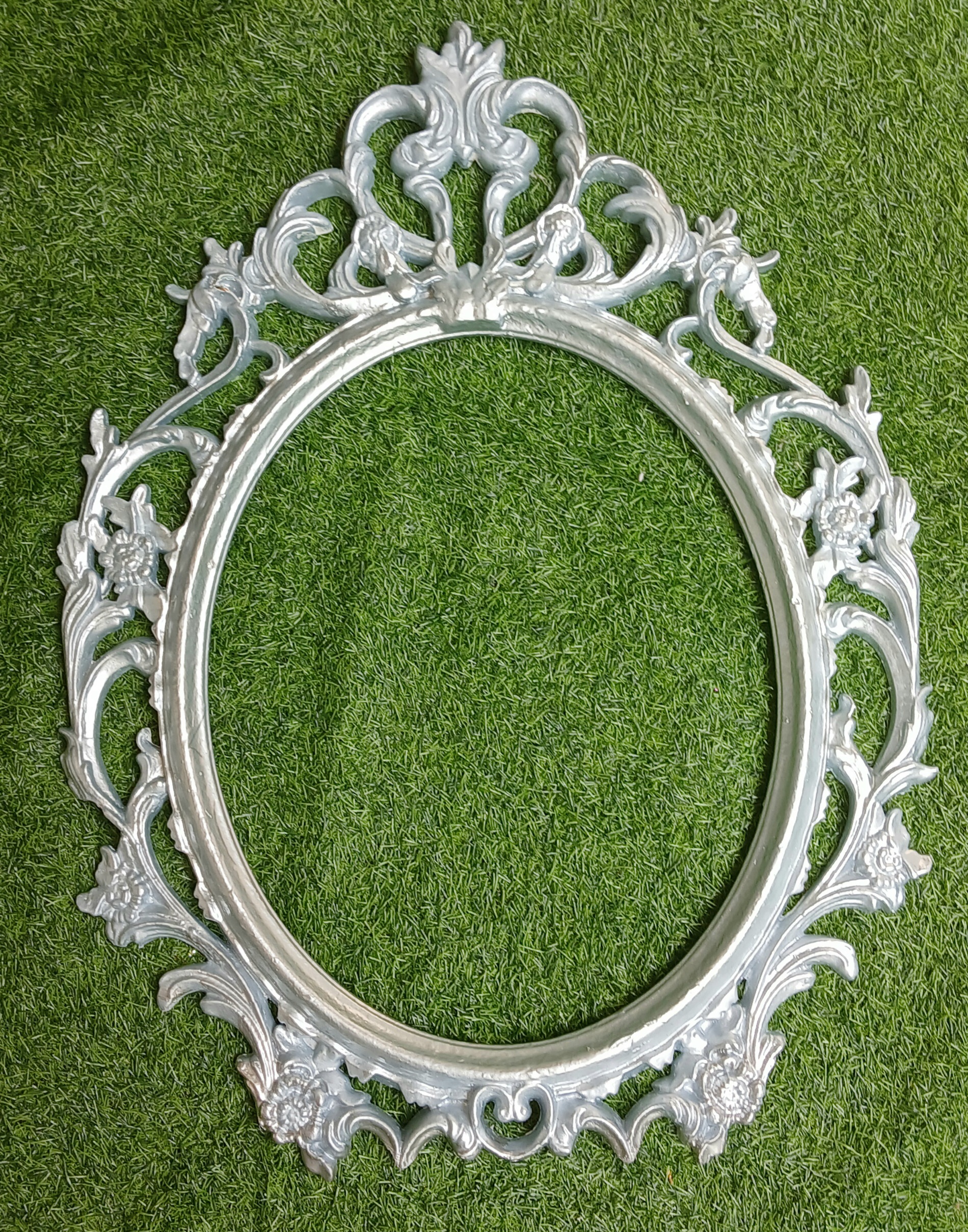 Full Height : 30 Inches
Full Width : 22 Inches
Inner Area Height : 19 Inches
Inner Area Width : 15 Inches