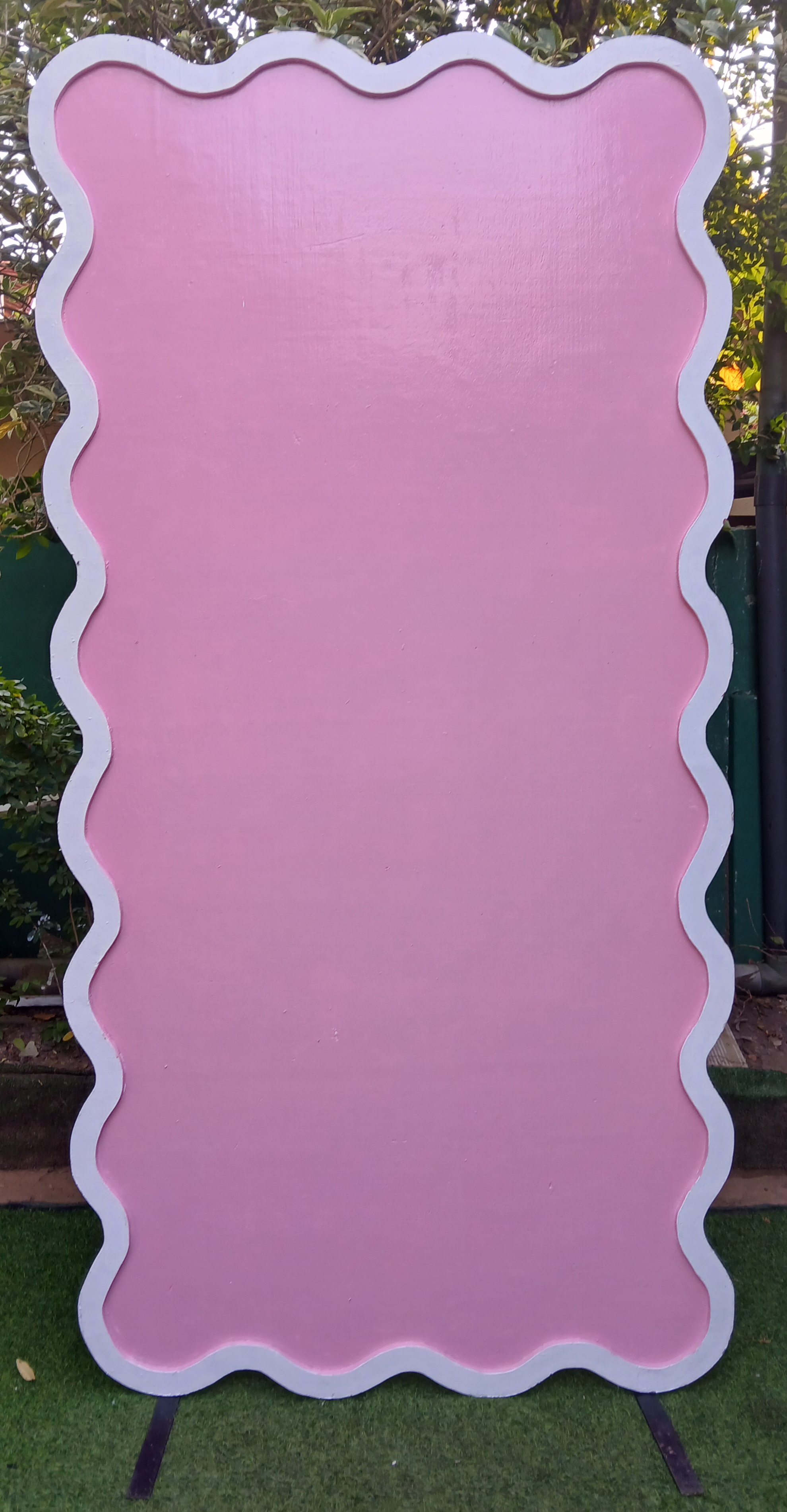 Height : 08 Feet
Width : 04 Feet