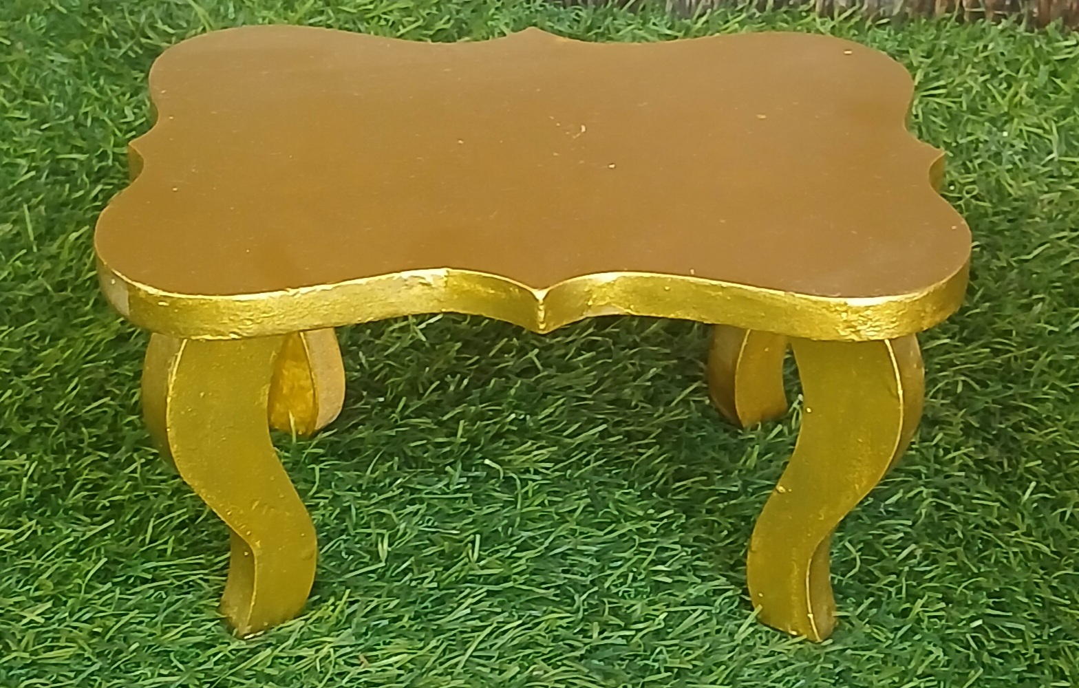 Gold Mini Table.