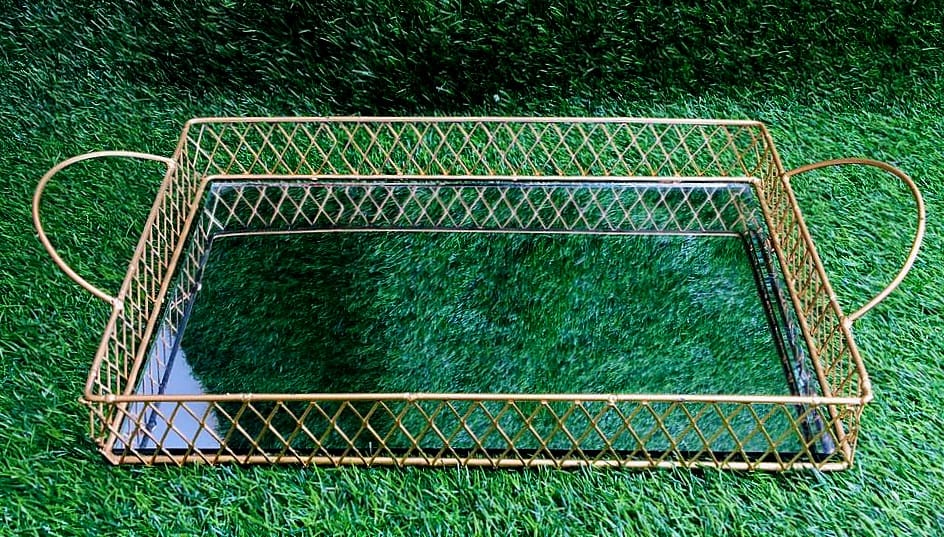 Length : 16 Inch ,
Width   : 10.5 Inch
