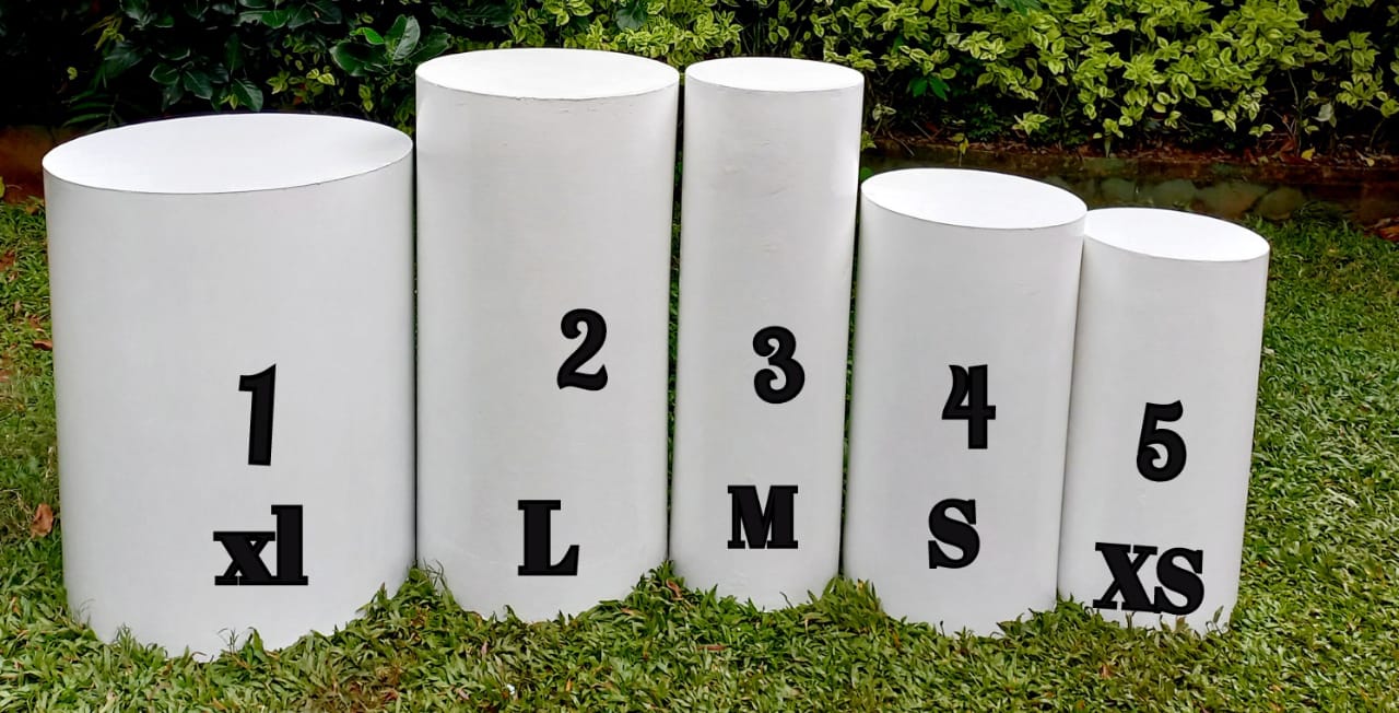 No.3 Diameter : 12 Inches
 Height : 36inches
Circumferance :  39.5 Inches