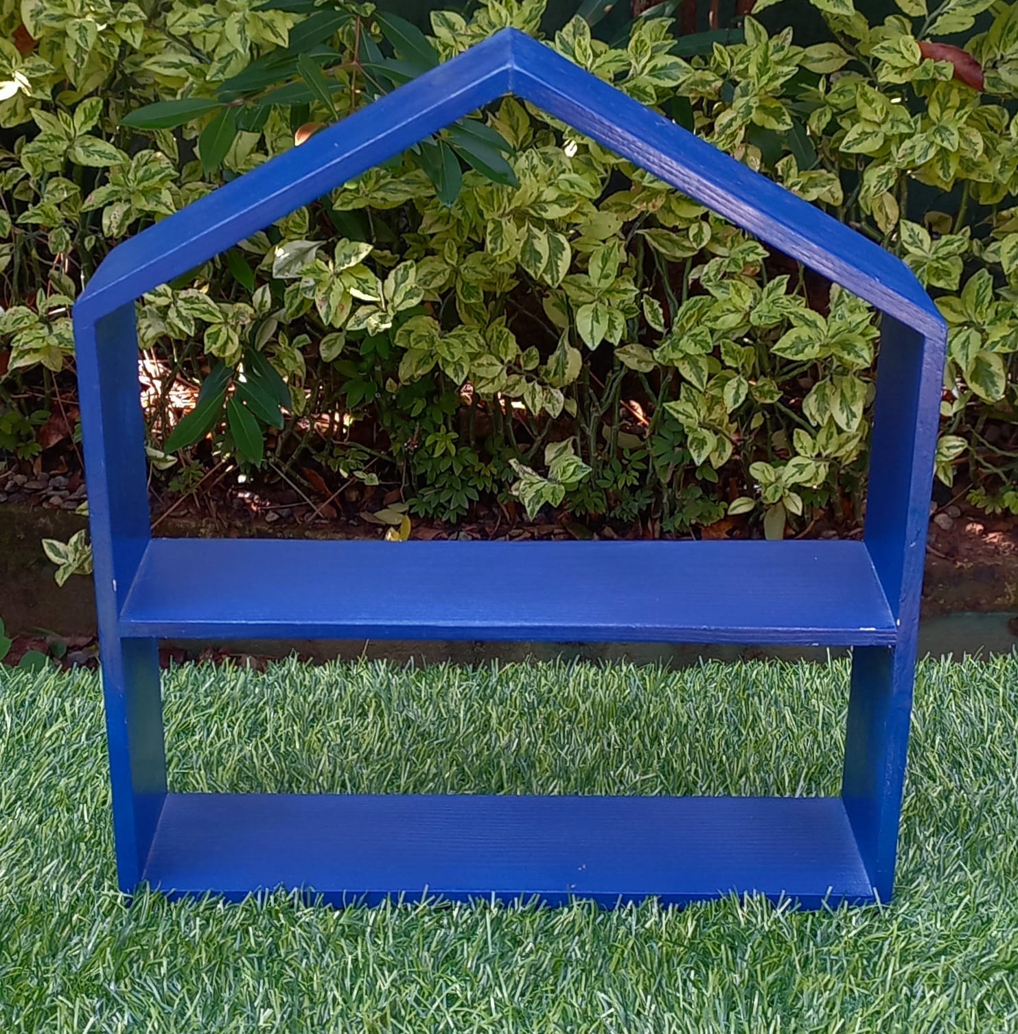 Total W 12 H 15
Shelf H 4.25