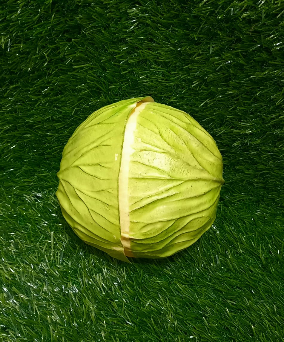 Diameter 5 1/2"
Hight 4"