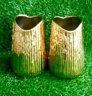 Height :  5 Inches
Diameter : 4 Inches