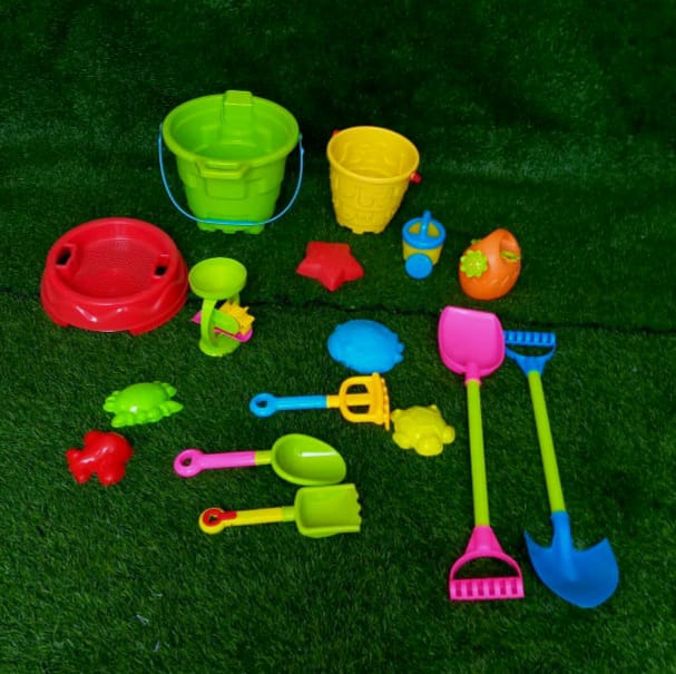 Beach toy set