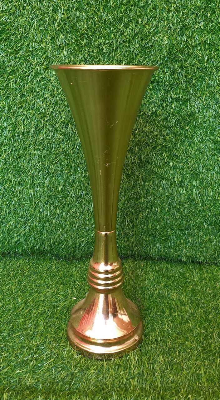 Height : 22 Inches
Diameter : 7 Inches