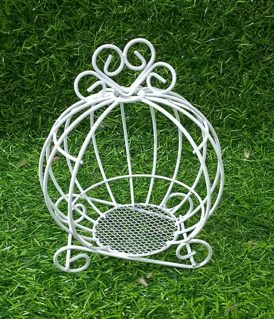 Height : 5 Inch,
Diameter : 4.5 Inch