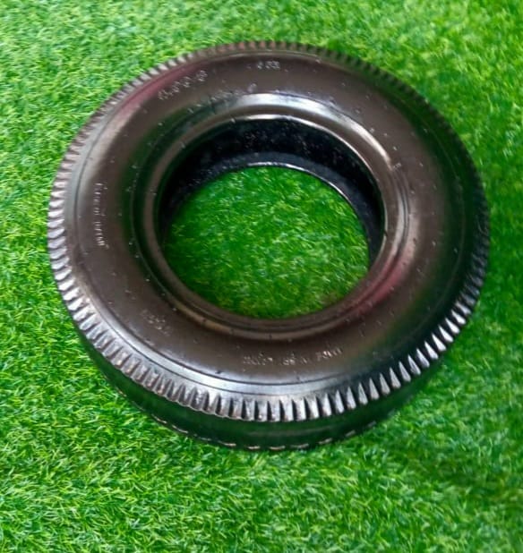 Diameter 15 1/2"
Hight 4"