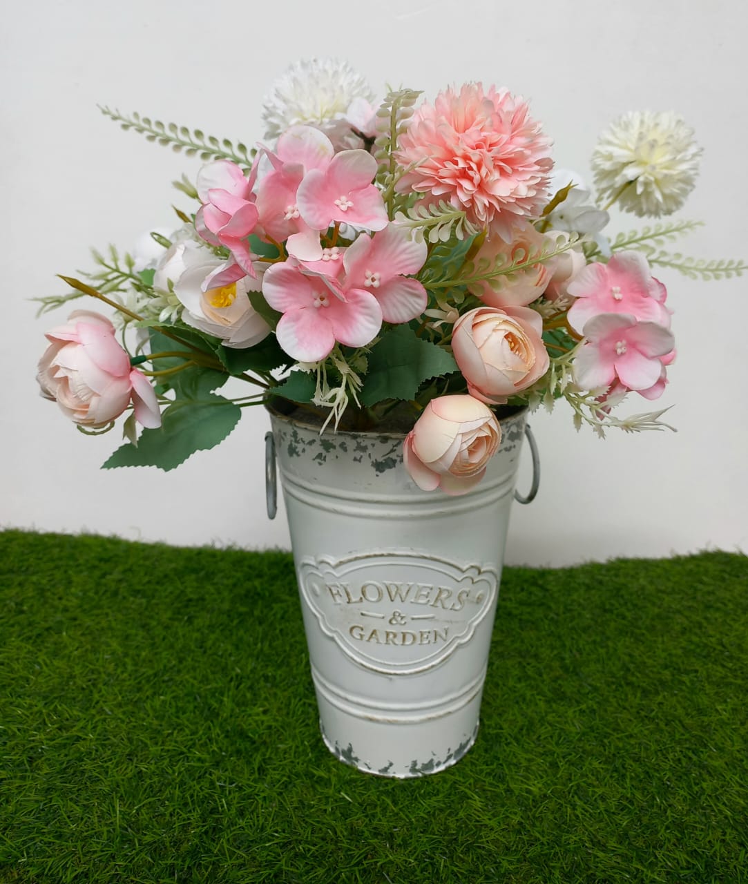 White Tall Vase Handle With Flowers