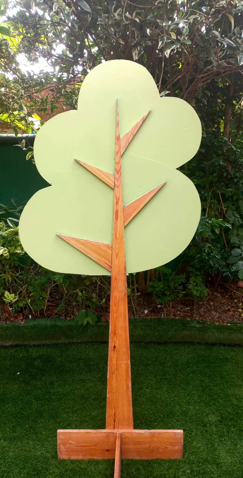 Wooden Tree Design 2 Medium