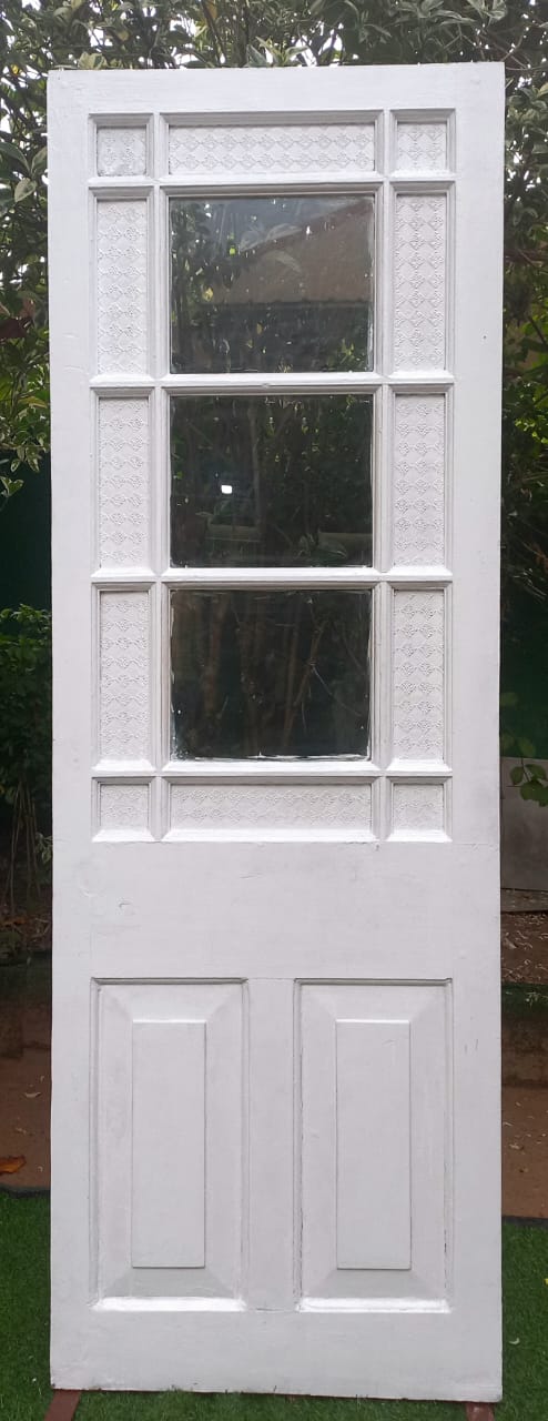 White Door Pannel - PhotoShoot