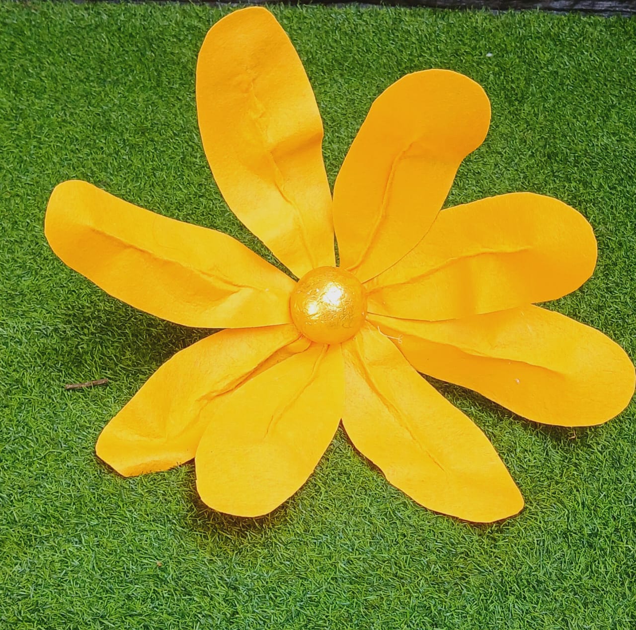 Dark Yellow Paper Flowers - Large ( WithOut Stand )