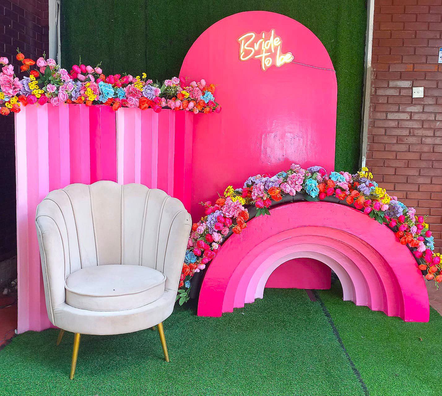 Bride To Be SetUp / Hot Pink / Neon / Multi / Flower / Orange