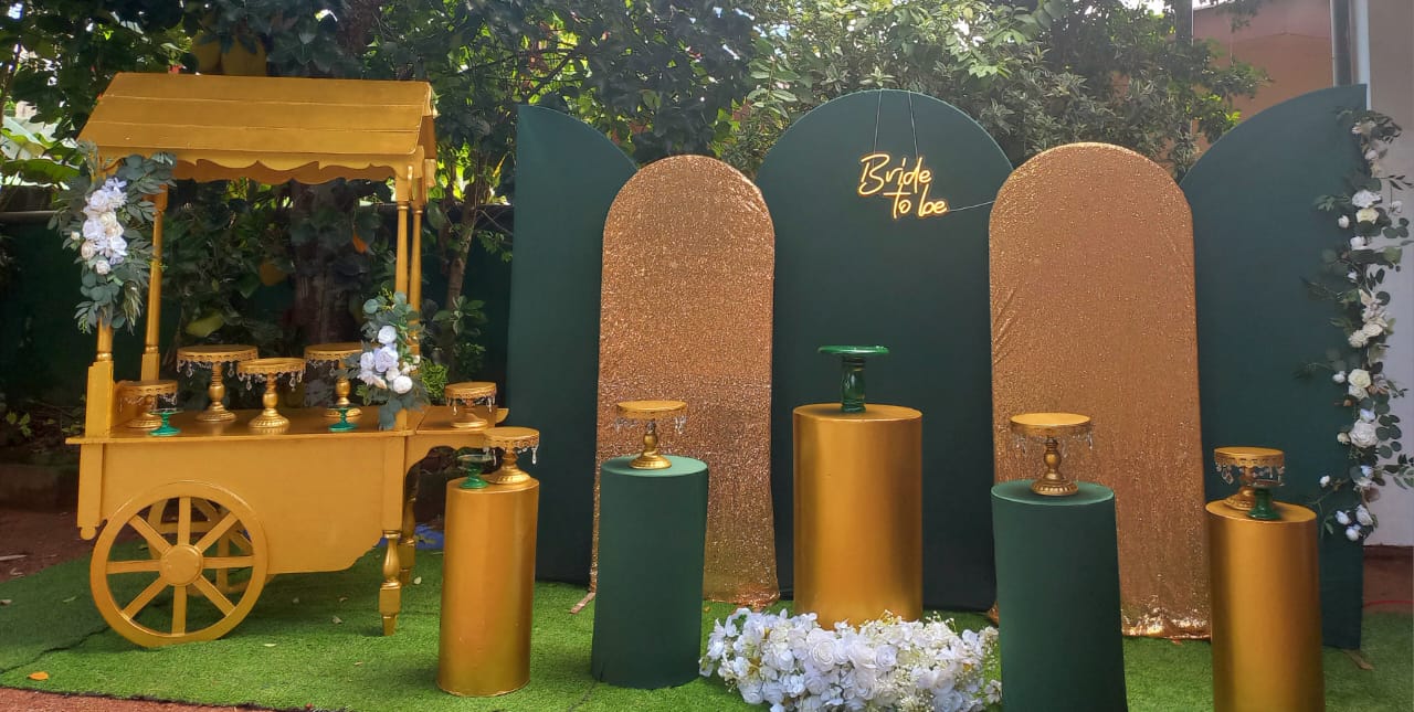 Gold Theme SetUp / Candy Cart / Bride To Be 03