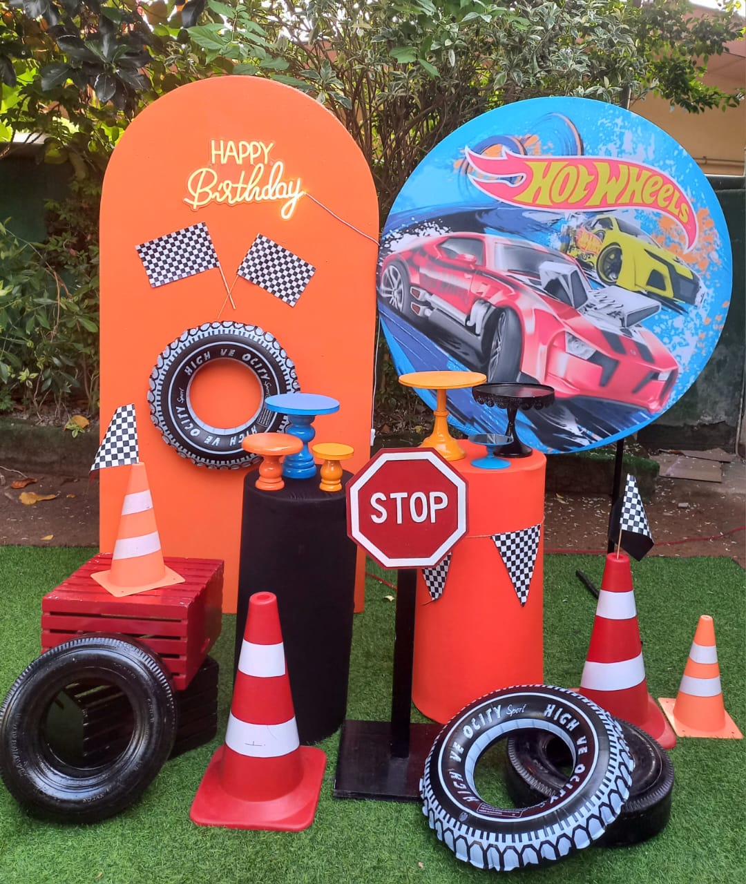 Hot Wheel Theme SetUp / Orange / Black / Vehicle