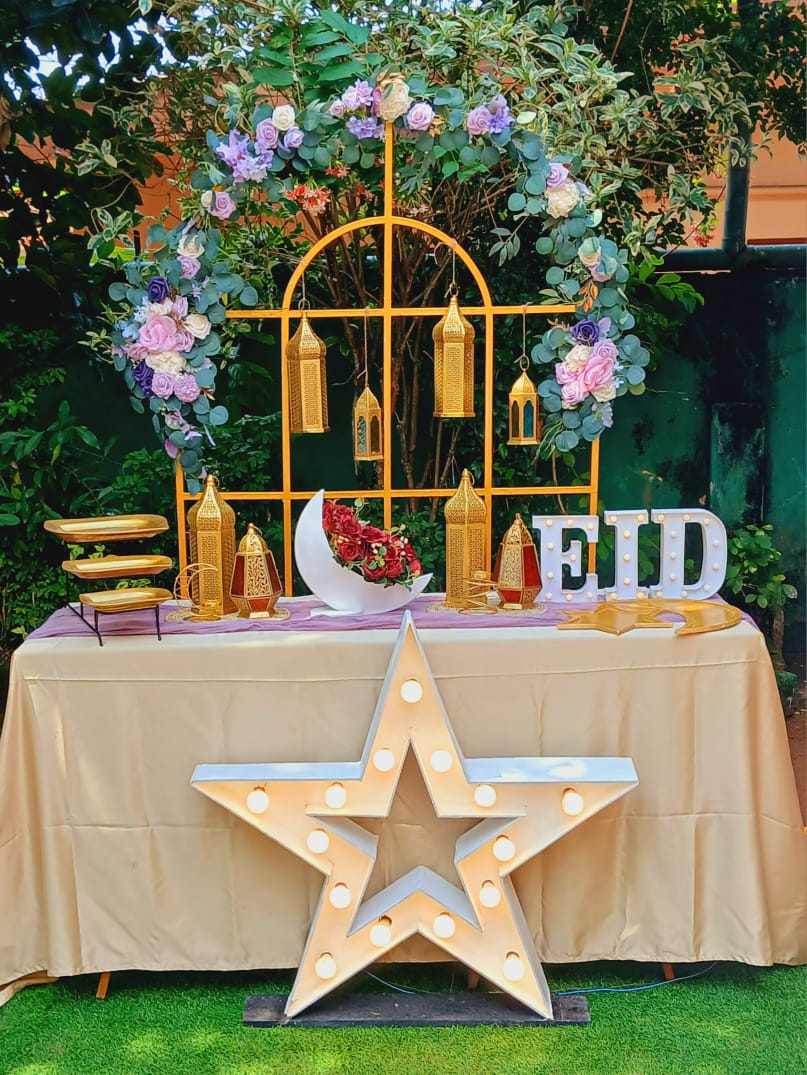 EID SetUp 26 / Purple / Gold / Wooden / Star / Lantern