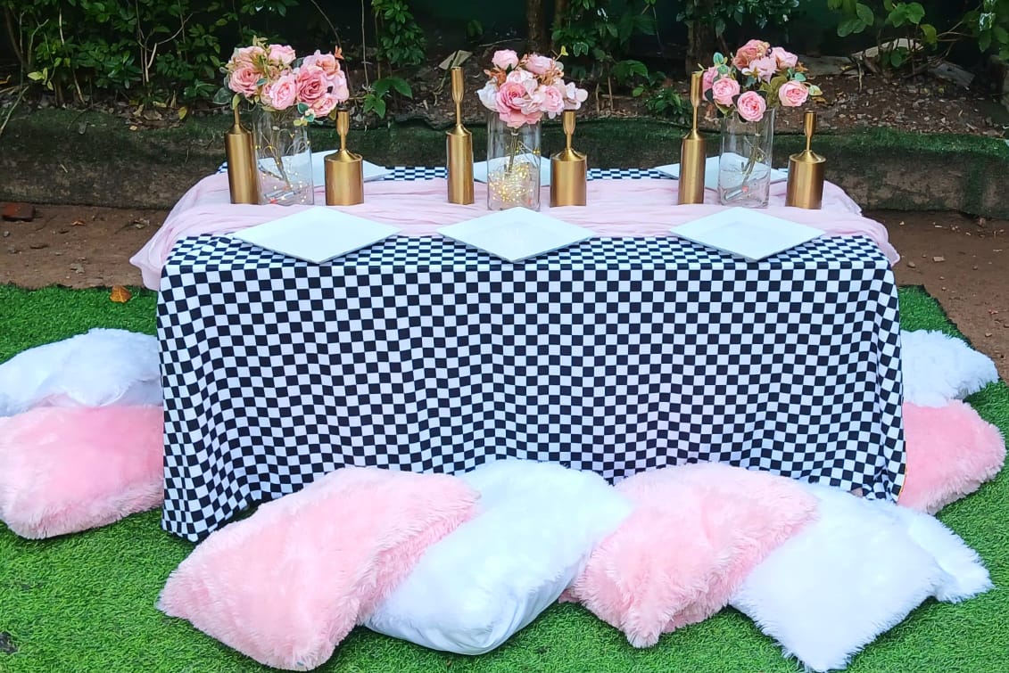 Picnic Theme SetUp 01 / Check / Black And White / Candle / Pink