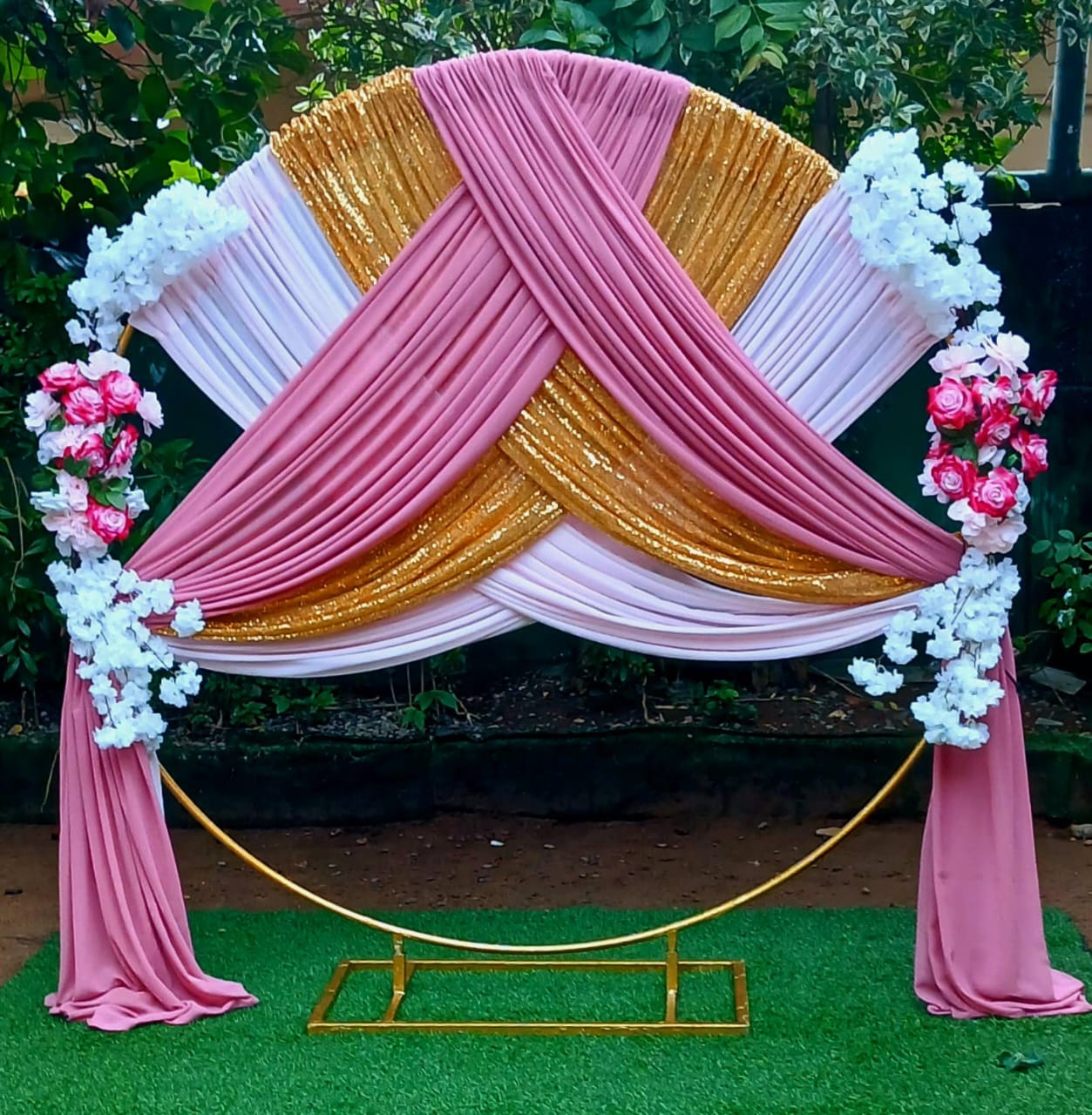 Engagement Theme SetUp / Gold / Onion Pink / Pastal Pink