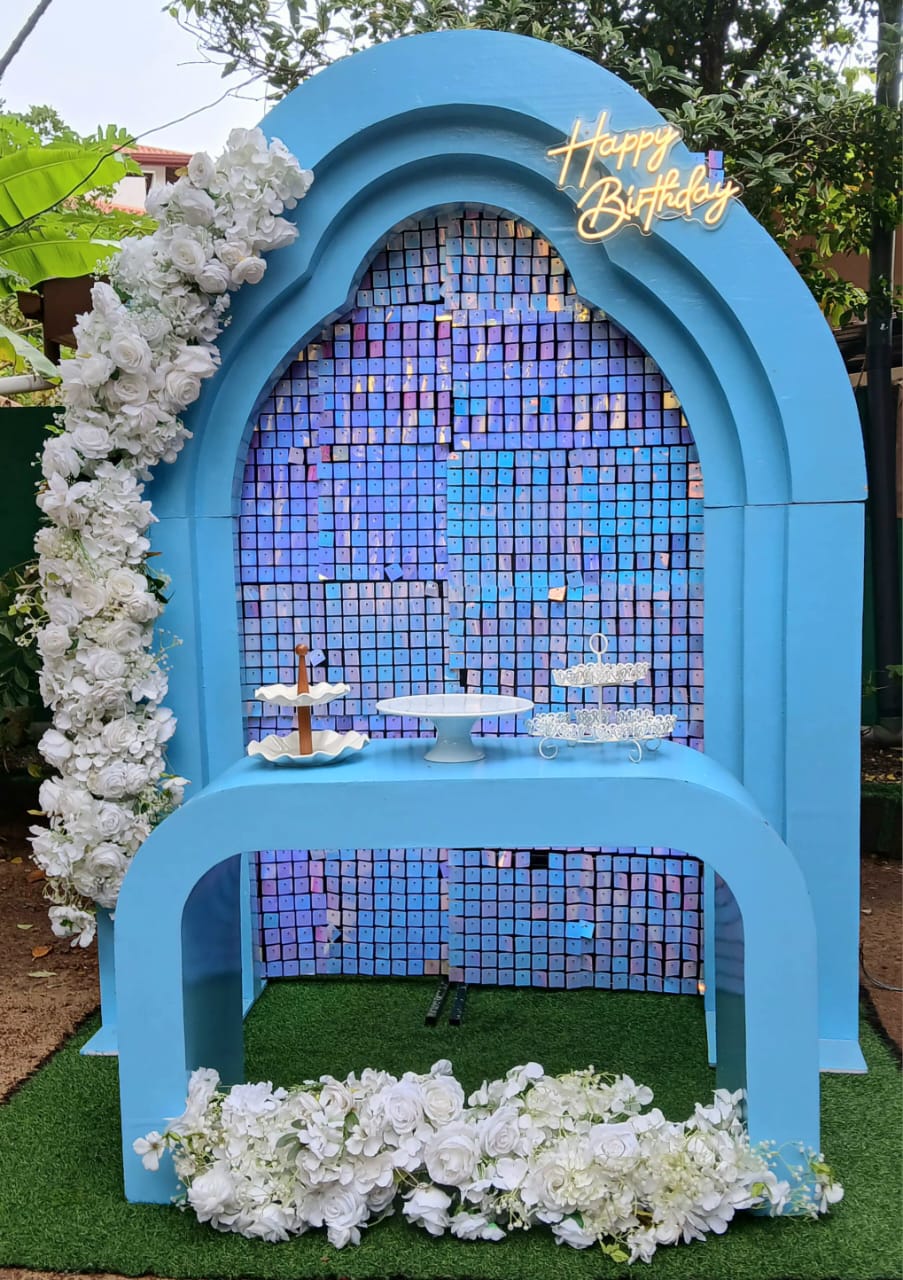 Floral Theme SetUp / Blue / White / Flower