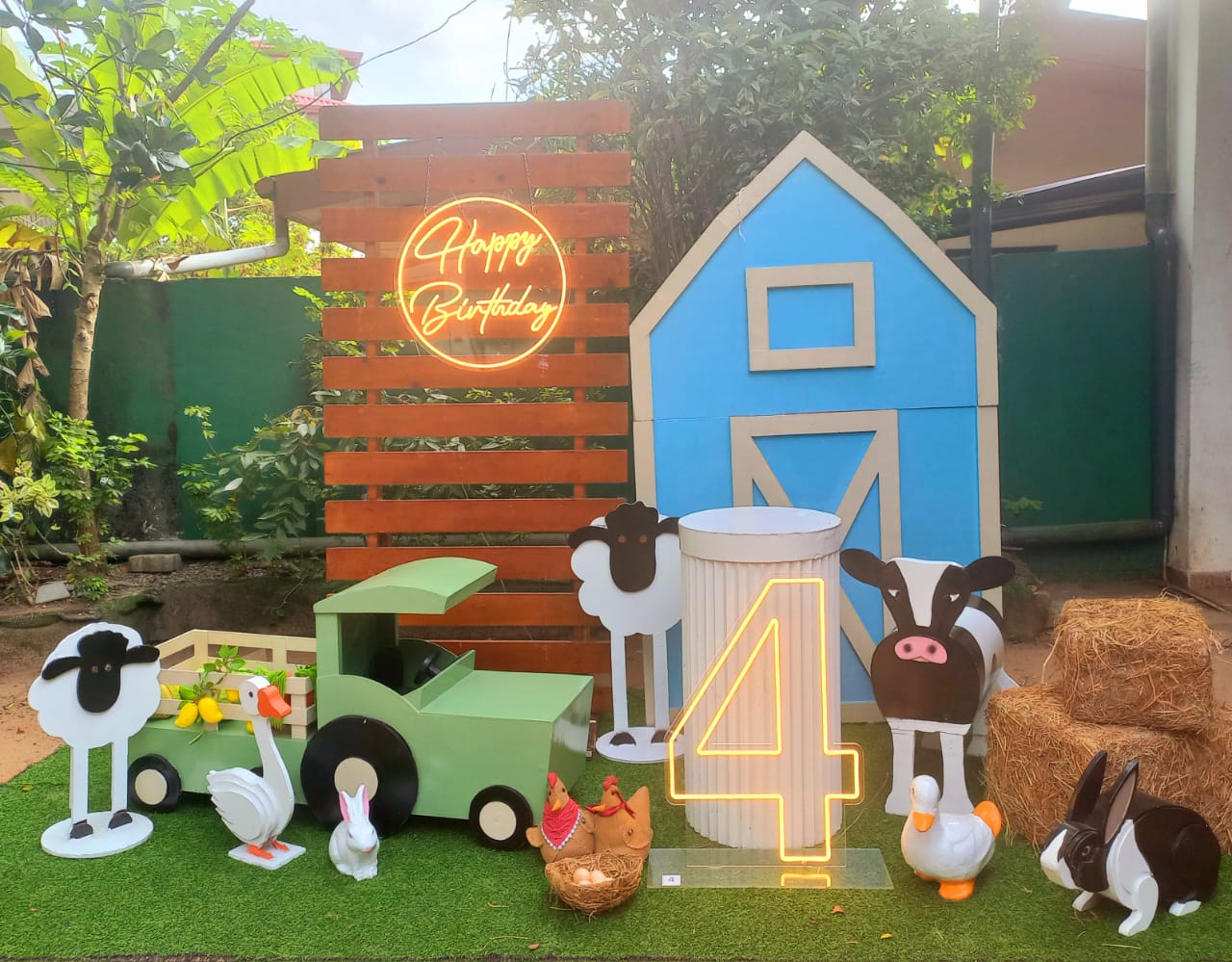 Farm Theme SetUp / Blue / Green/ Brown