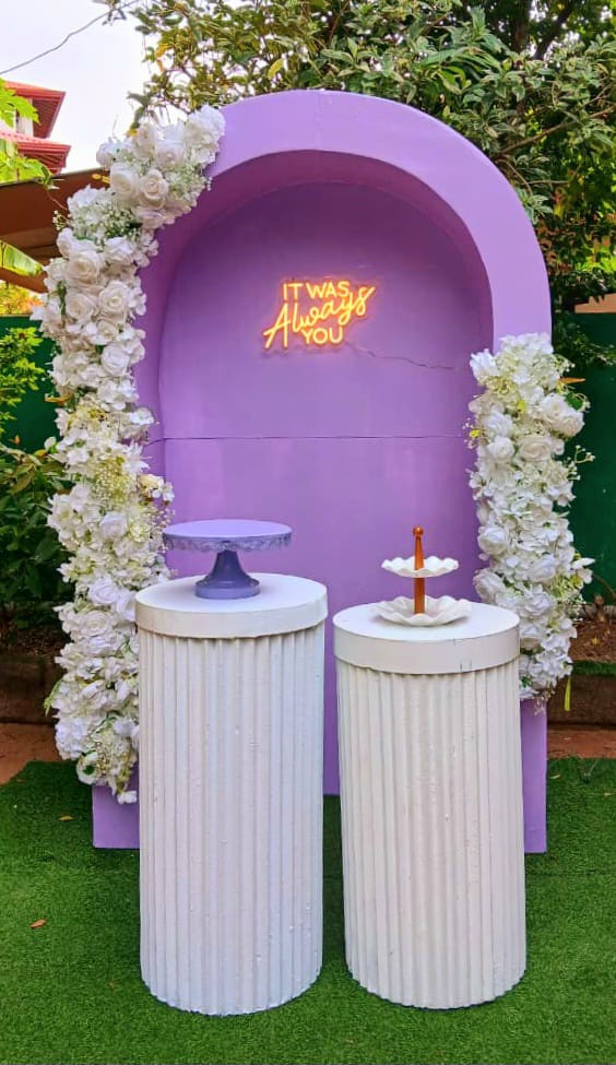 Proposal Theme SetUp / White / Purple / Flower