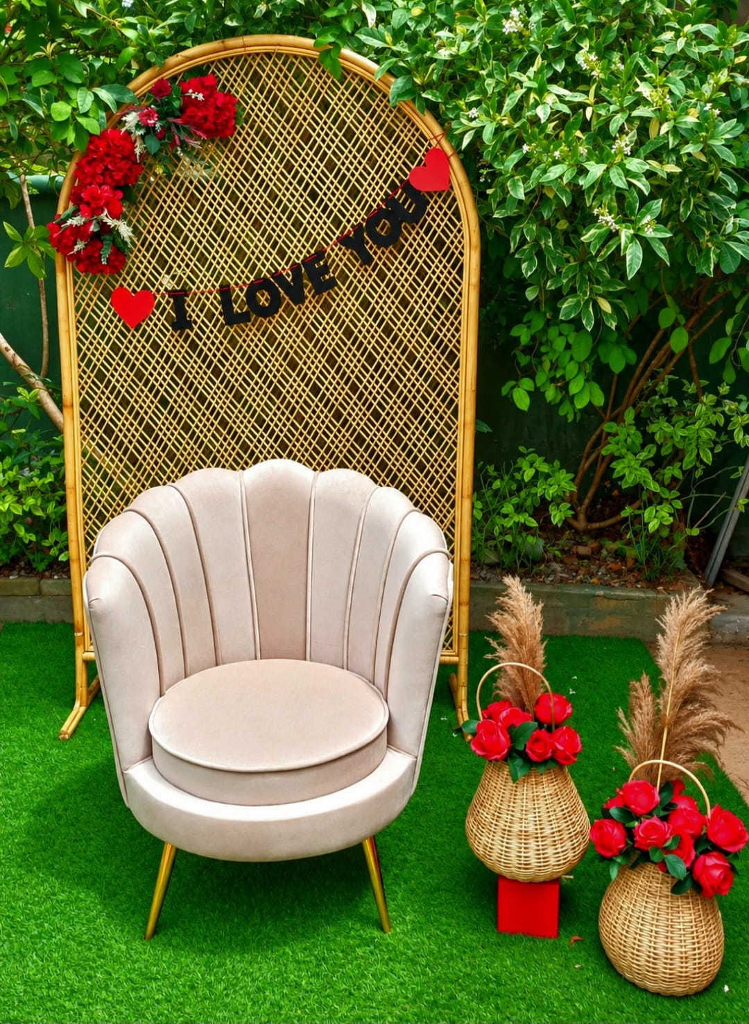 Engagement Theme 01