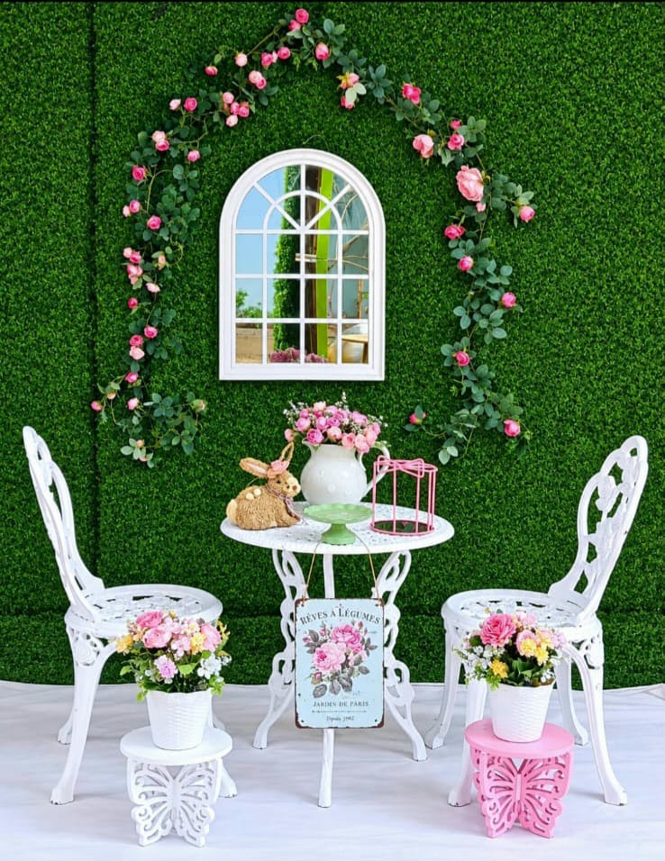 Vintage Theme SetUp / White / Pink / Green