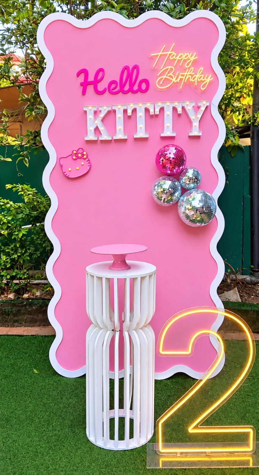 Hello Kitty SetUp / Pink / White / Disco