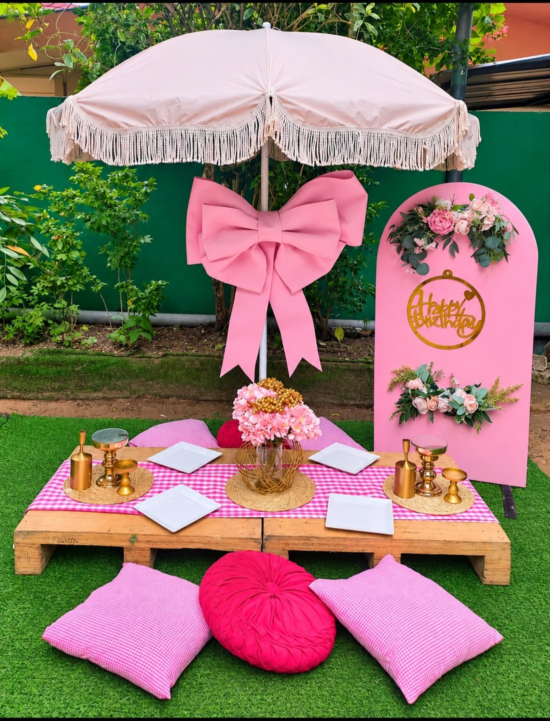 Picnic Theme SetUp / Pink / Red / Flower