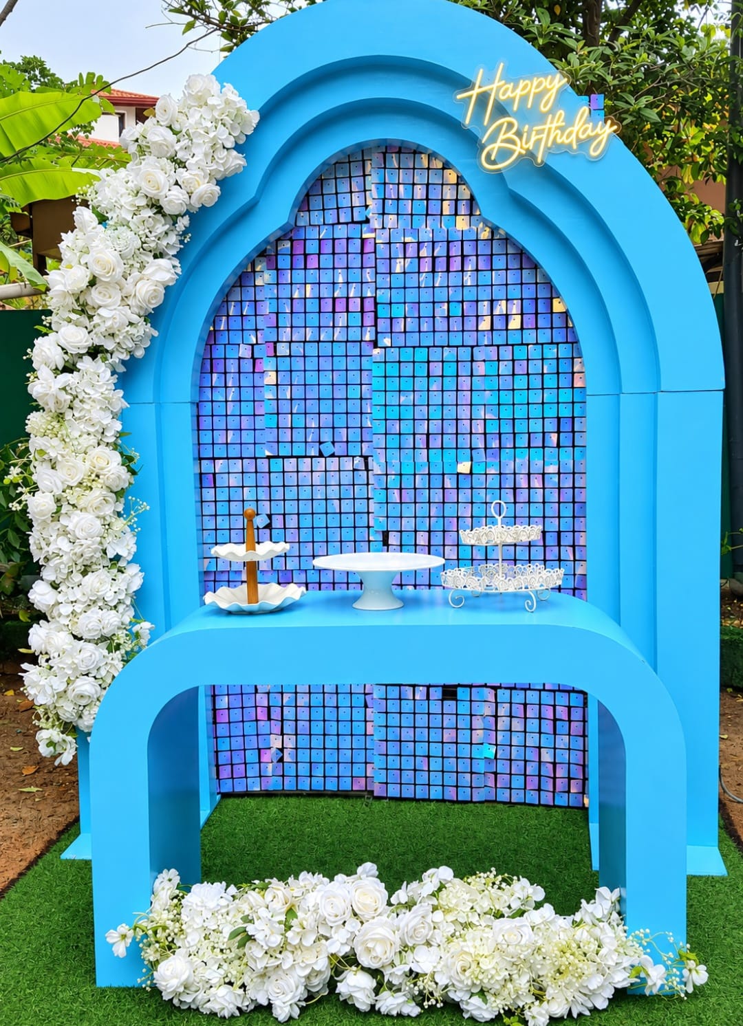 Floral Theme SetUp / Blue / White / Flower