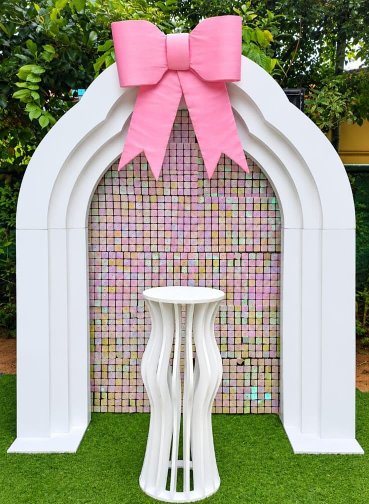 Pink Theme SetUp / White / Bow / Pastal Pink / Shimmer / Pinkish Gold