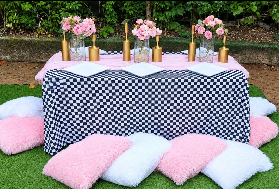 Picnic Theme SetUp 01 / Check / Black And White / Candle / Pink