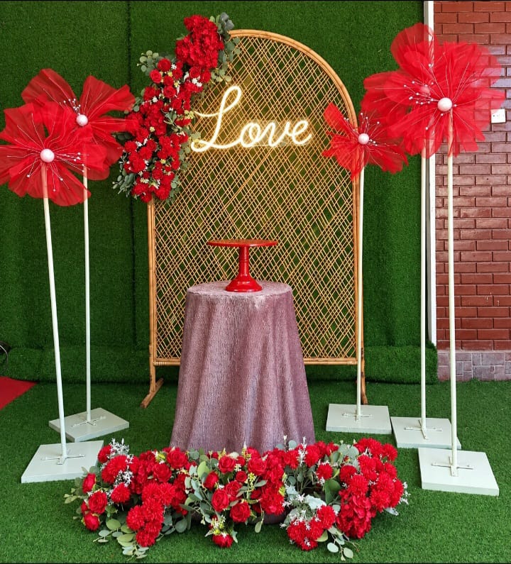 Love Theme SetUp Ideas / Red / Love / Flower / Floral