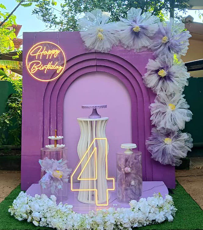 Purple Theme SetUp / Purple / White / Flower / Organza / Neon