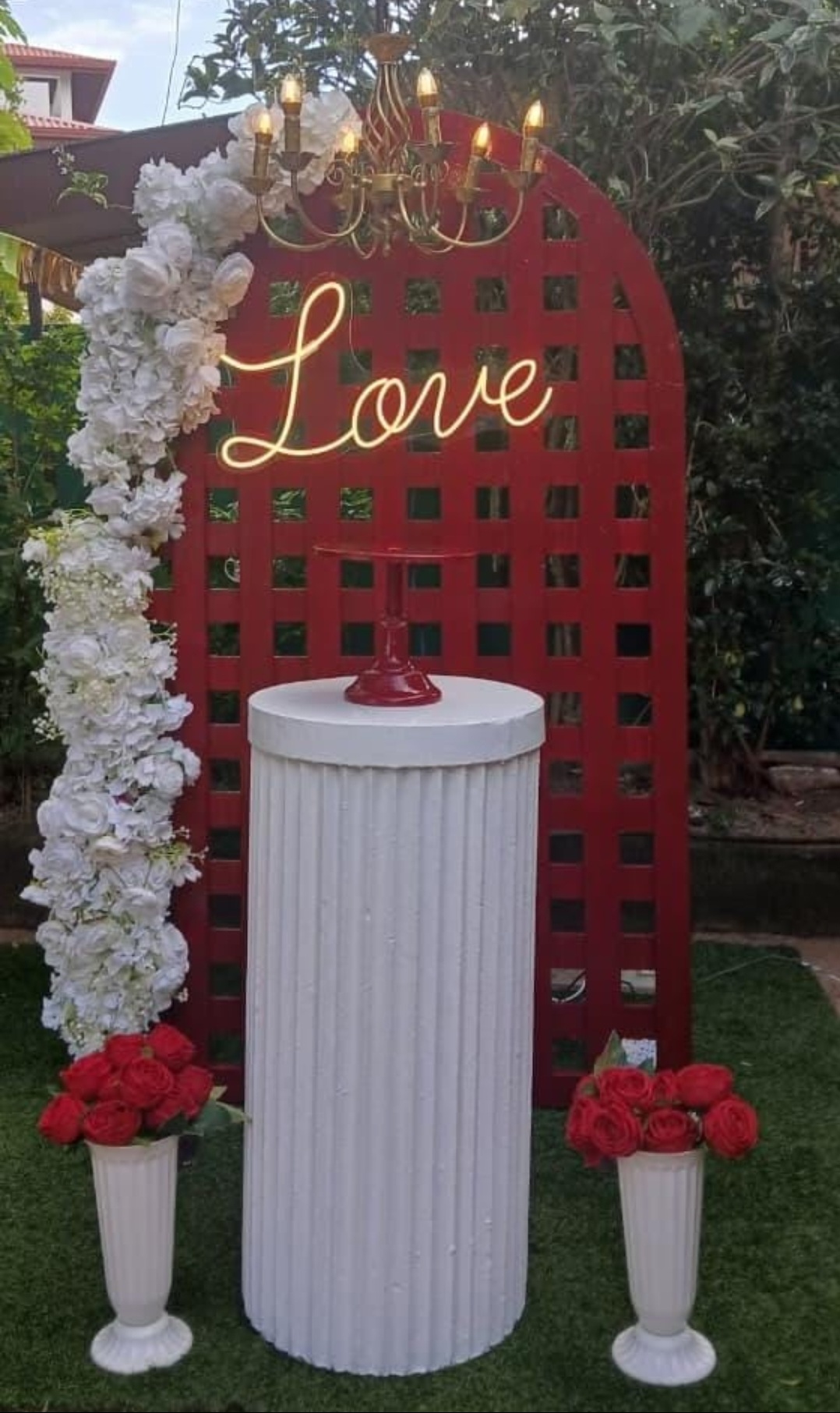 Valentine Theme SetUp / Red / White / Flower