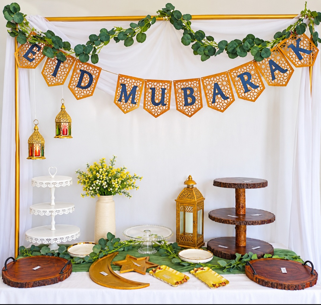 EID SetUp / White / Gold / Wooden